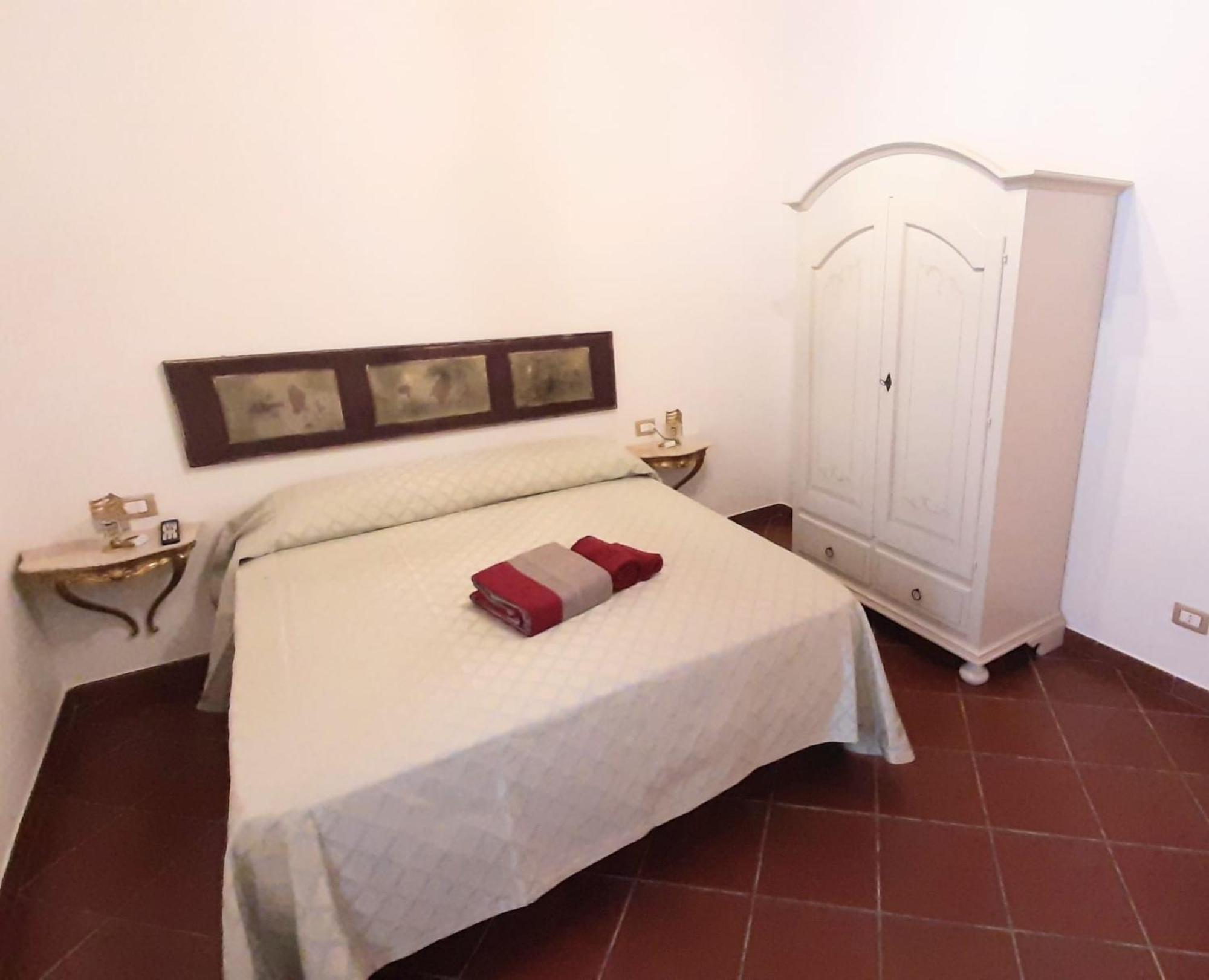 Casale Battaglini Bed & Breakfast Castelnuovo Cilento ภายนอก รูปภาพ